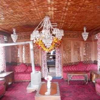 Yaadgar Houseboat, Srinagar 3